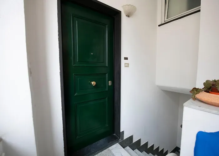 Casa Vico Ai Due Mari, Centro Storico A 160metri Dalla Baia Del Silenzio Lägenhet *