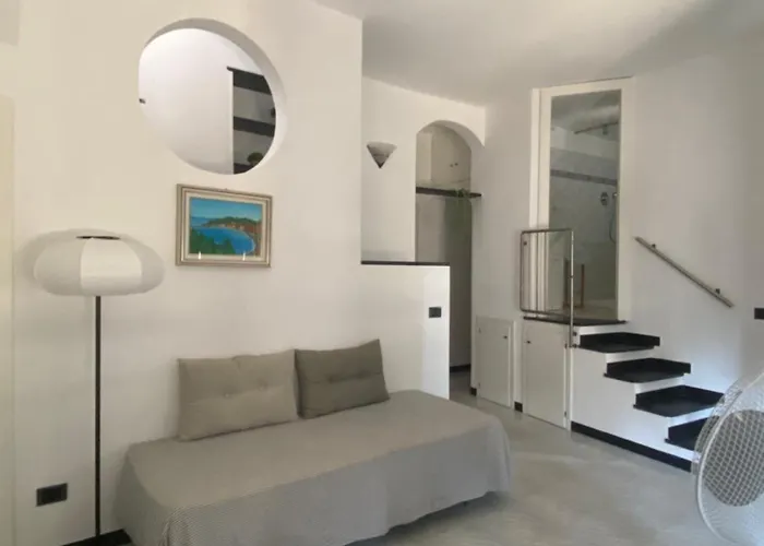 Casa Vico Ai Due Mari, Centro Storico A 160metri Dalla Baia Del Silenzio