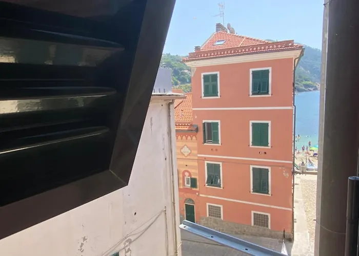Casa Vico Ai Due Mari, Centro Storico A 160metri Dalla Baia Del Silenzio Sestri Levante