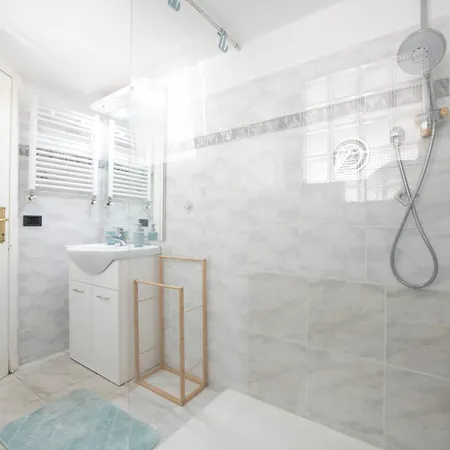 Casa Vico Ai Due Mari, Centro Storico A 160metri Dalla Baia Del Silenzio Apartamento Sestri Levante