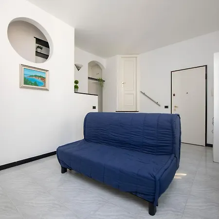 Apartment Casa Vico Ai Due Mari, Centro Storico A 160metri Dalla Baia Del Silenzio Sestri Levante