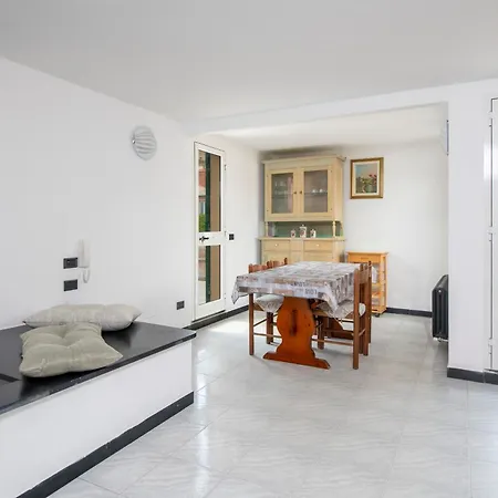 Casa Vico Ai Due Mari, Centro Storico A 160metri Dalla Baia Del Silenzio Apartment