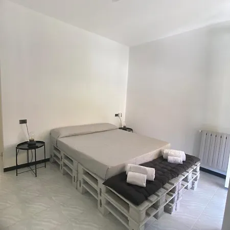 Appartement Casa Vico Ai Due Mari, Centro Storico A 160metri Dalla Baia Del Silenzio Sestri Levante
