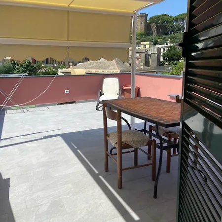Casa Vico Ai Due Mari, Centro Storico A 160metri Dalla Baia Del Silenzio Διαμέρισμα *